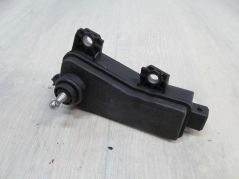 BMW 3 E46 2.0B  SILNICZEK SILOWNIK KOLEKTORA 7511383