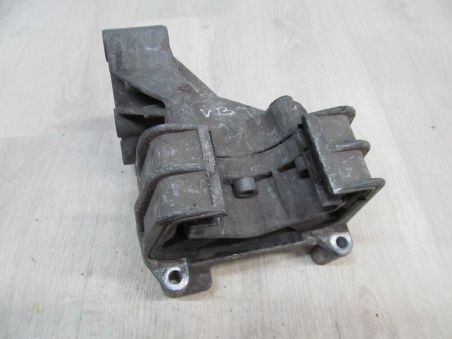 OPEL VECTRA B LAPA PODUSZKA SILNIKA 0495514