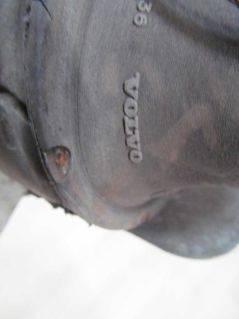 VOLVO S60 V70 2.5 T LAPA PODUSZKA SILNIKA 8683936