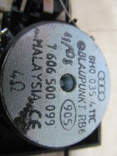 AUDI A4 B6 CABRIO GLOSNIK DESKI KONSOLI 8H0035411C