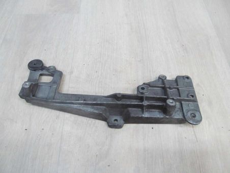 AUDI A6 C6 2.0 LAPA WSPORNIK SILNIKA 03G131159