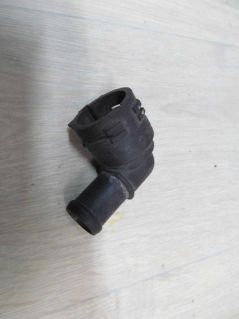 VW GOLF V KROCIEC WODY KOLANKO 1K0122291