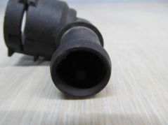 VW GOLF V KROCIEC WODY KOLANKO 1K0122291
