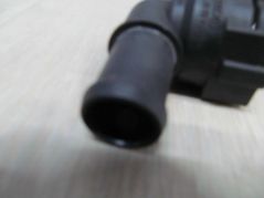 VW GOLF V KROCIEC WODY KOLANKO 1K0122291H