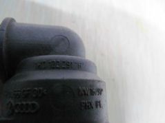 VW GOLF V KROCIEC WODY KOLANKO 1K0122291H