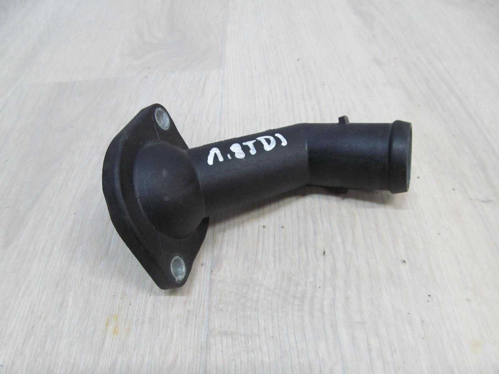 VW SHARAN 1.9 TDI KROCIEC WODY KOLANKO 03B121121D