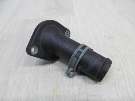VW PASSAT B5 OBUDOWA TERMOSTATU 036121121