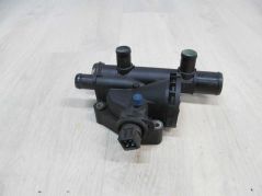 RENAULT MASTER 2.2 DCI OBUDOWA TERMOSTATU 8200021008