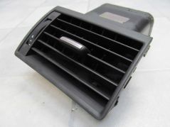 AUDI A8 D3 KRATKA NAWIEWU PRAWY PRZOD 4E0820902
