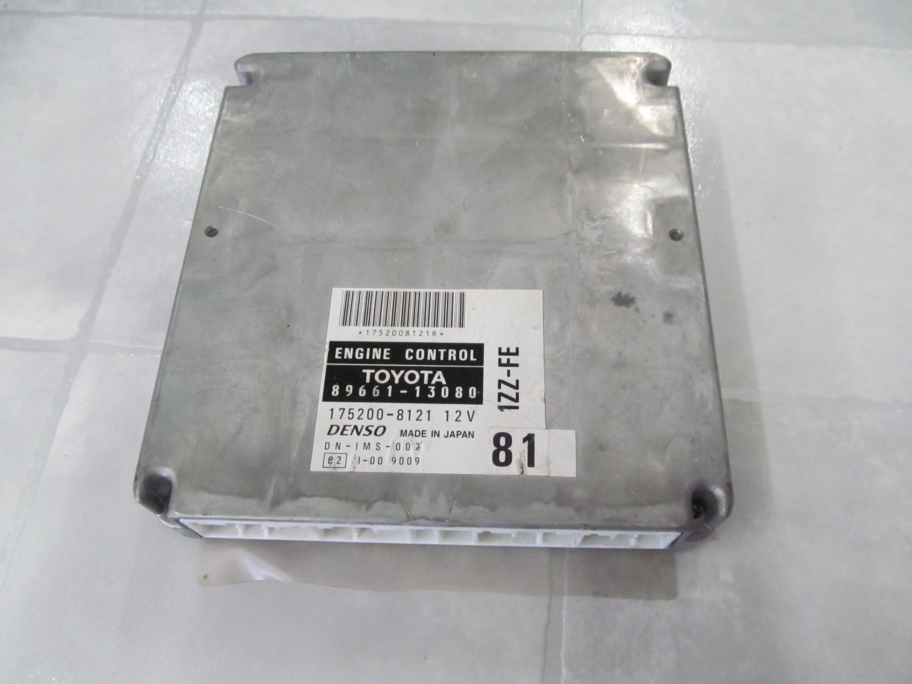 TOYOTA COROLLA 1.8 VVTI KOMPUTER STEROWNIK 89661-13080