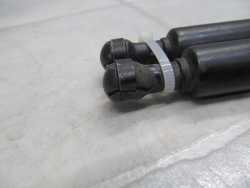 MERCEDES W210 TELESKOP SILOWNIK MASKI A2108800429