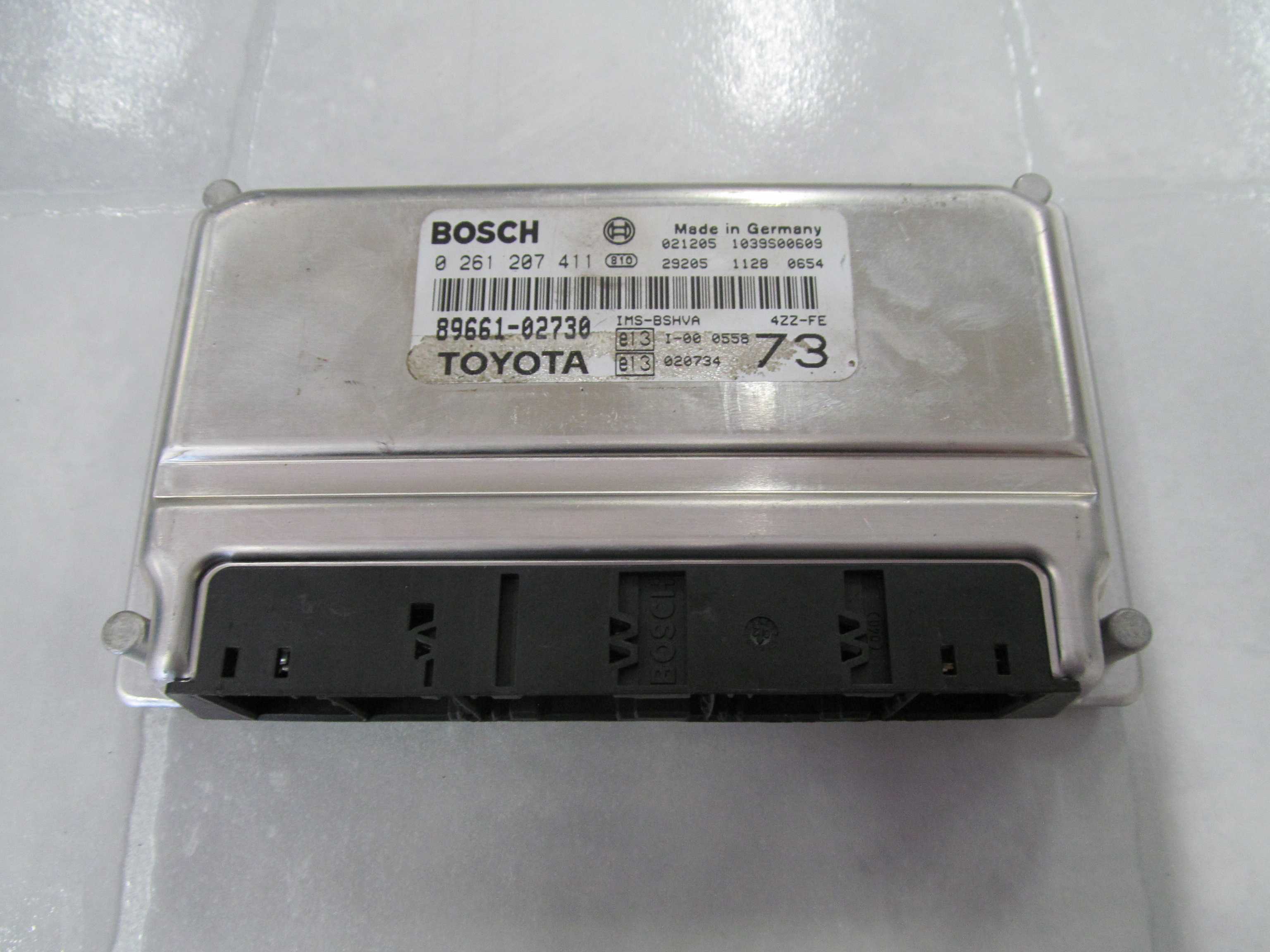 TOYOTA COROLLA E12 1.4 VVTI KOMPUTER STEROWNIK 0261207411 89661-02730