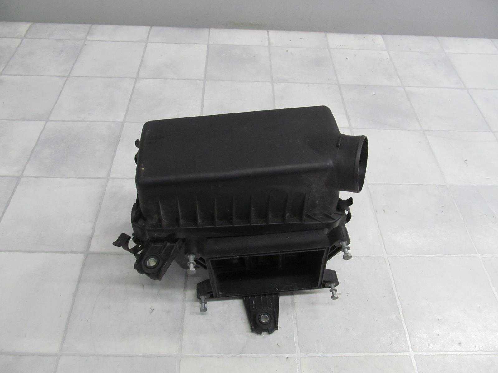 KIA RIO 2 II 1.4B OBUDOWA FILTRA POWIETRZA 28110 1G000