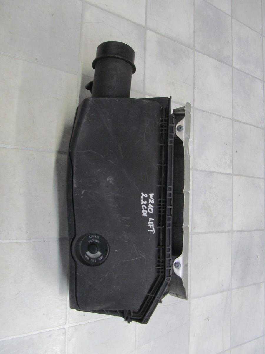 MERCEDES W210 LIFT 2.2 CDI  95-02  OBUDOWA FILTRA POWIETRZA 6110901401