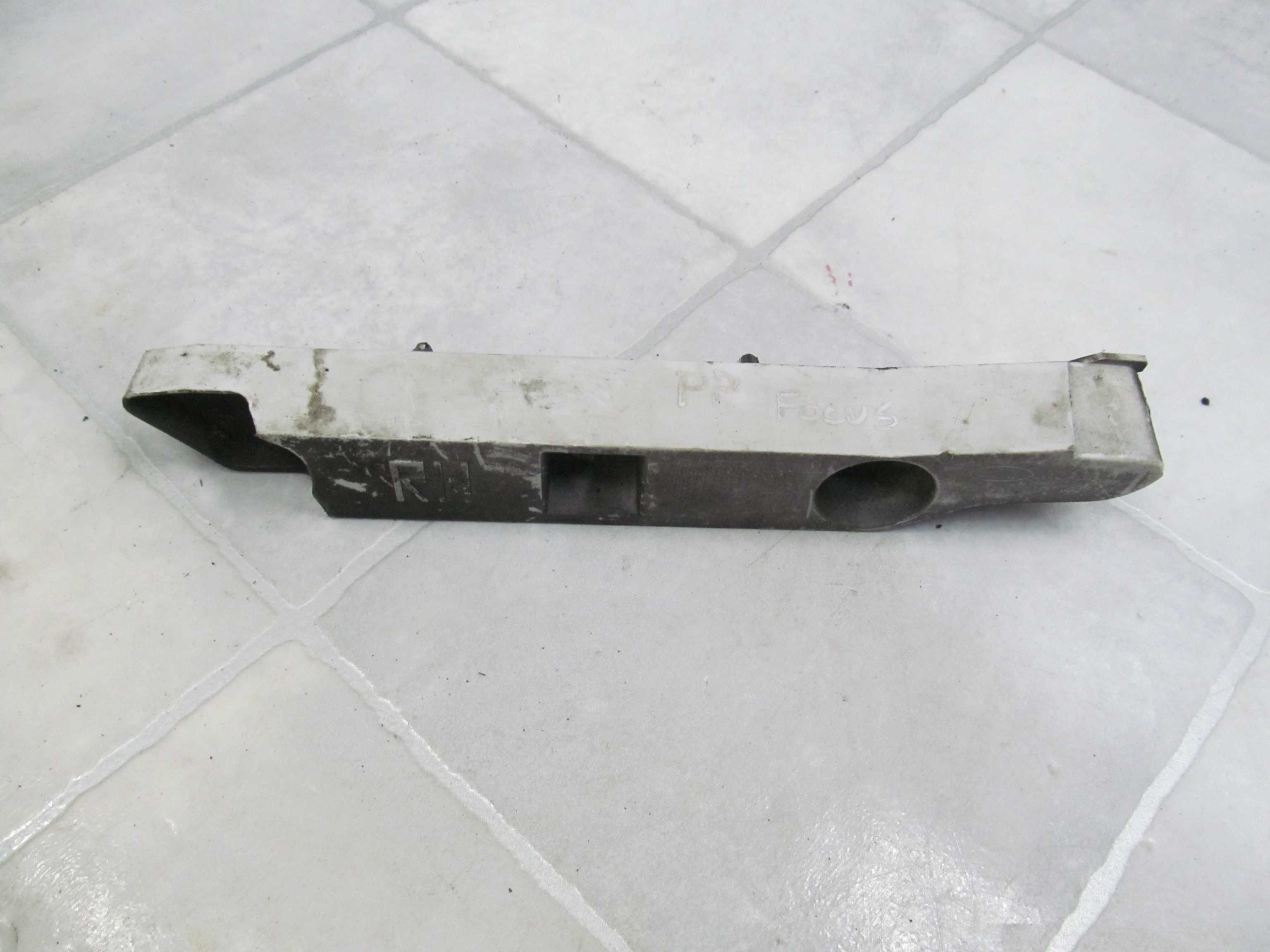 FORD FOCUS MK2 LIFT 08-11 SLIZG MOCOWANIE ZDERZAKA PRZOD PRAWY 8M51-17D958-AD