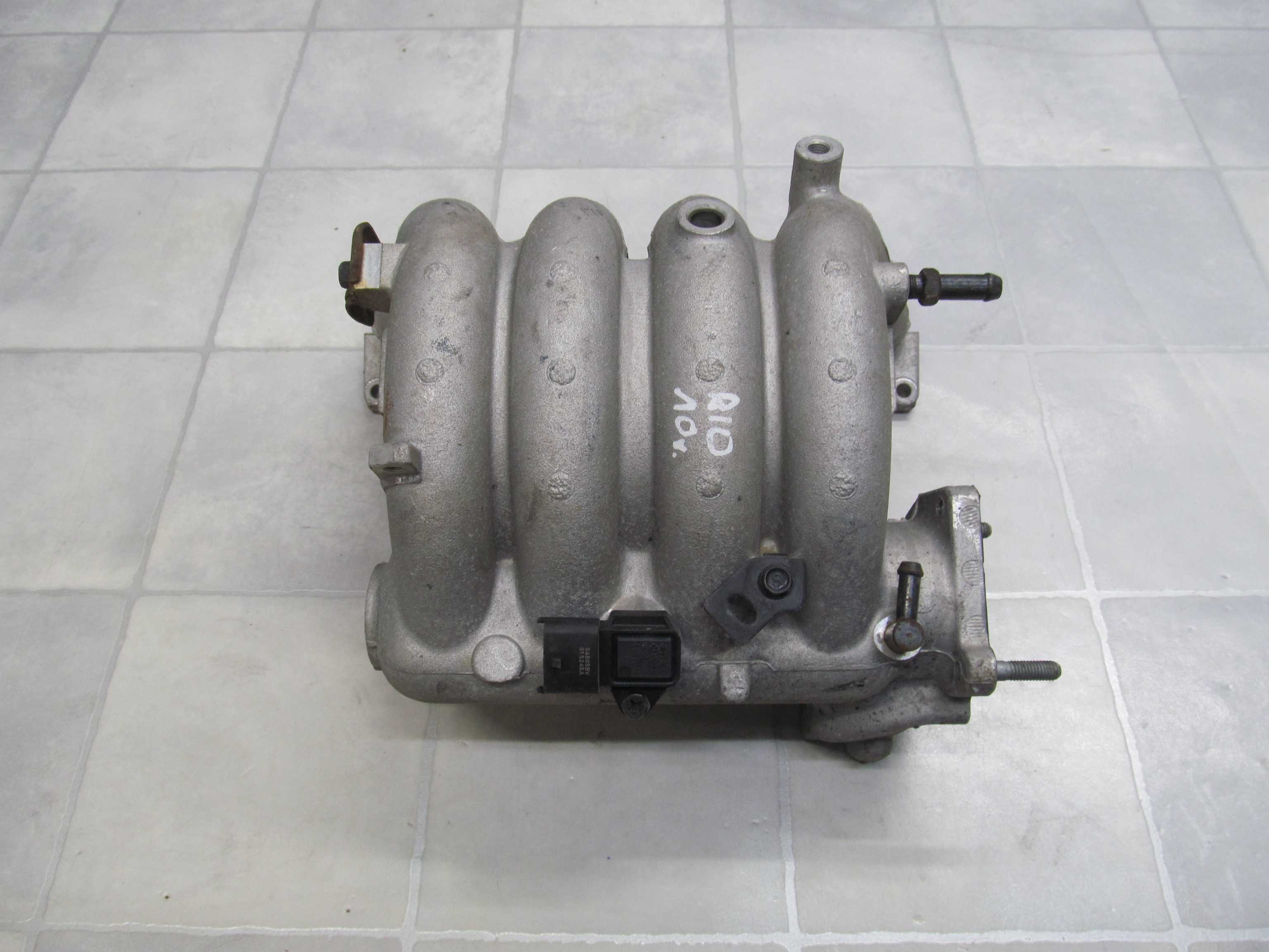 KIA RIO II 05- 1.4 16V KOLEKTOR SSACY CZUJNIK 39300-22600