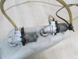 CITROEN JUMPER 2.5 TDI 94-02 ZBIORNIK PLYNU DO SPRYSKIWACZY LAMP Z POMPKA
