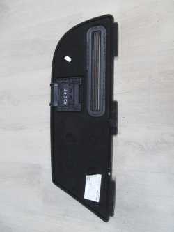 AUDI A3 96-03 ZASLEPKA BOCZKA BAGAZNIKA LEWA 8L0863989B