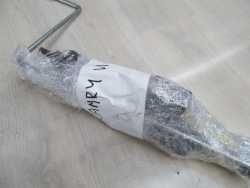 TOYOTA CAMRY VI ZESTAW NARZEDZI LEWAREK PODNOSNIK 01-06