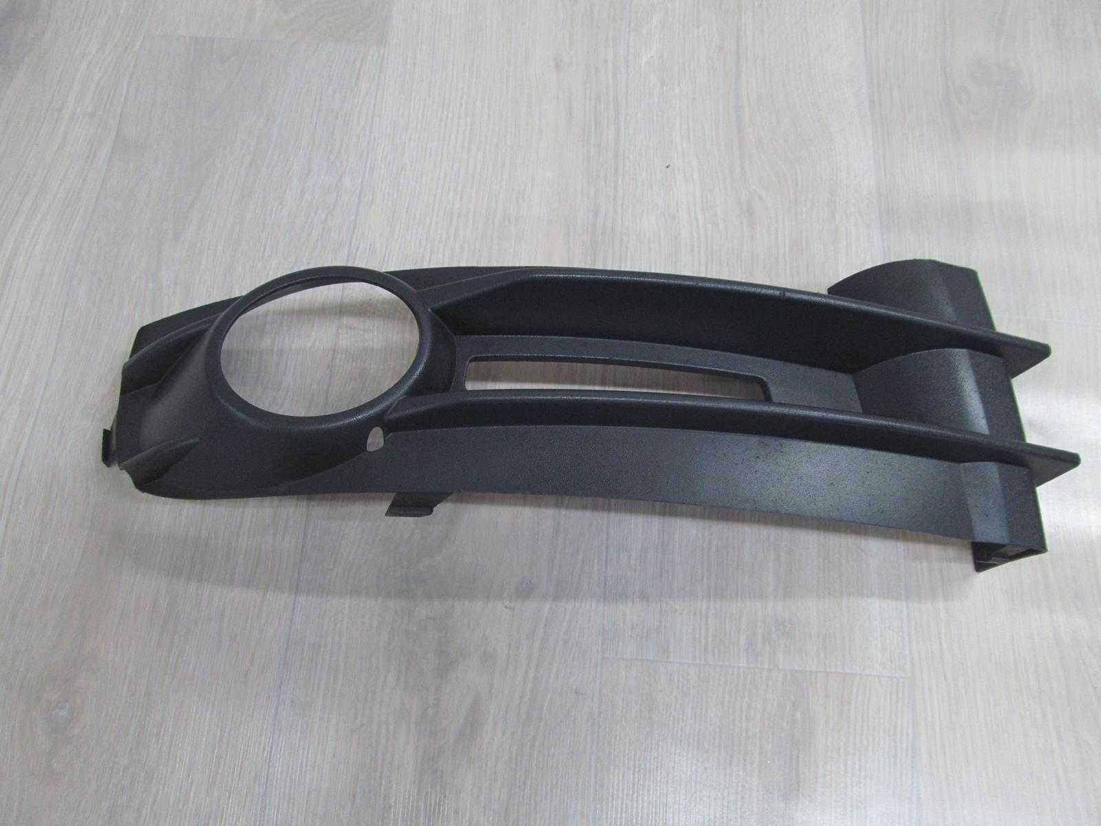 VW CADDY 2K 04-10 ATRAPA KRATKA ZDERZAKA LEWA 2K0853684A
