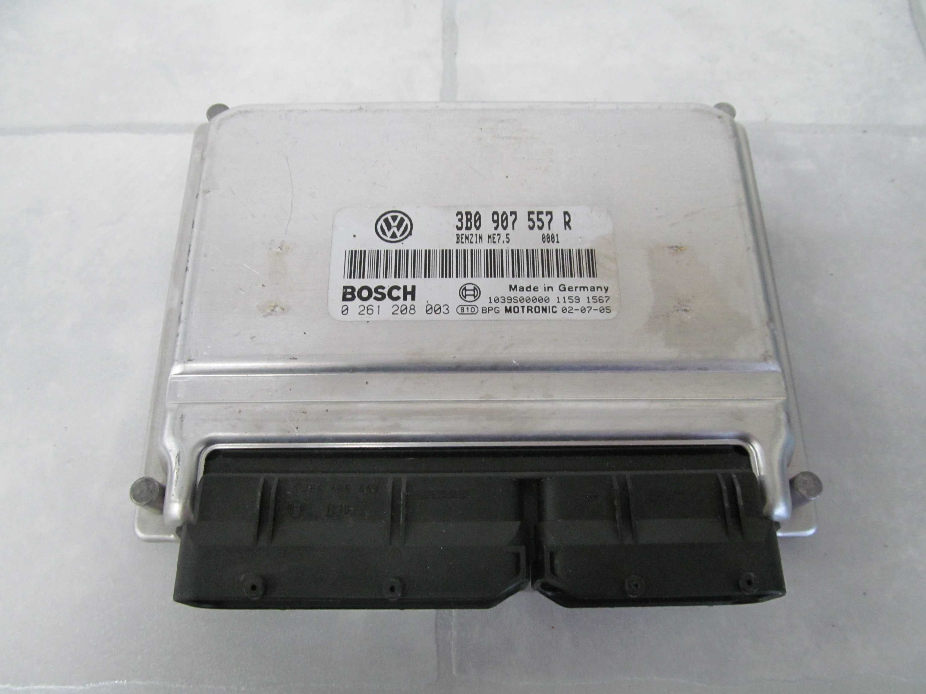 VW AUDI SKODA 2.0 KOMPUTER STEROWNIK 3B0907557R 0261208003  96/05