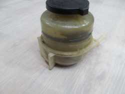 TOYOTA CAMRY 01-06 ZBIORNICZEK WYROWNAWCZY