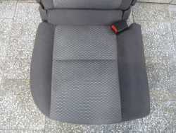 FORD C-MAX FOTEL SIEDZENIE TYL II RZAD PRAWY 03-10