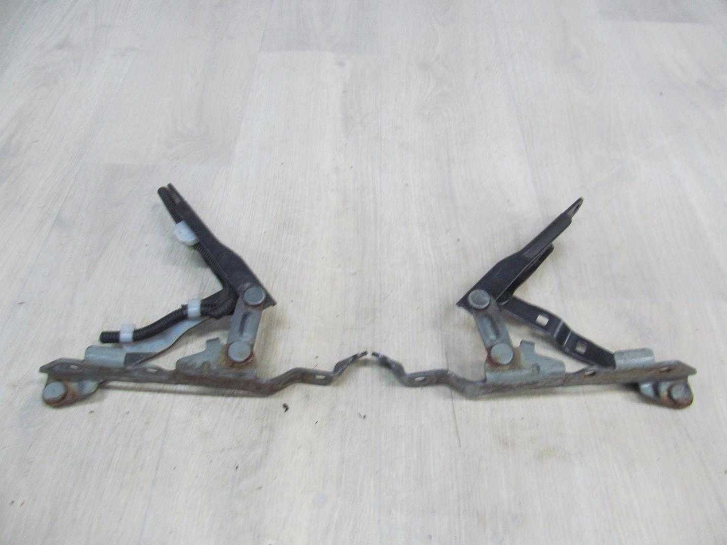 SUBARU LEGACY III 98-04 LEWY I PRAWY ZAWIAS MASKI