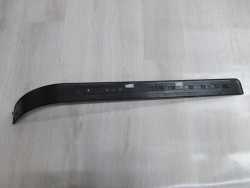 BMW E38 94-01 LISTWA OSLONA PROGU PRAWY PRZOD 8220220
