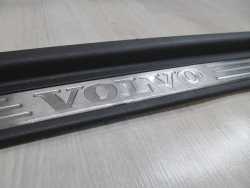 VOLVO V40 95-04 LISTWA OSLONA PROGU PRAWY PRZOD 30818422