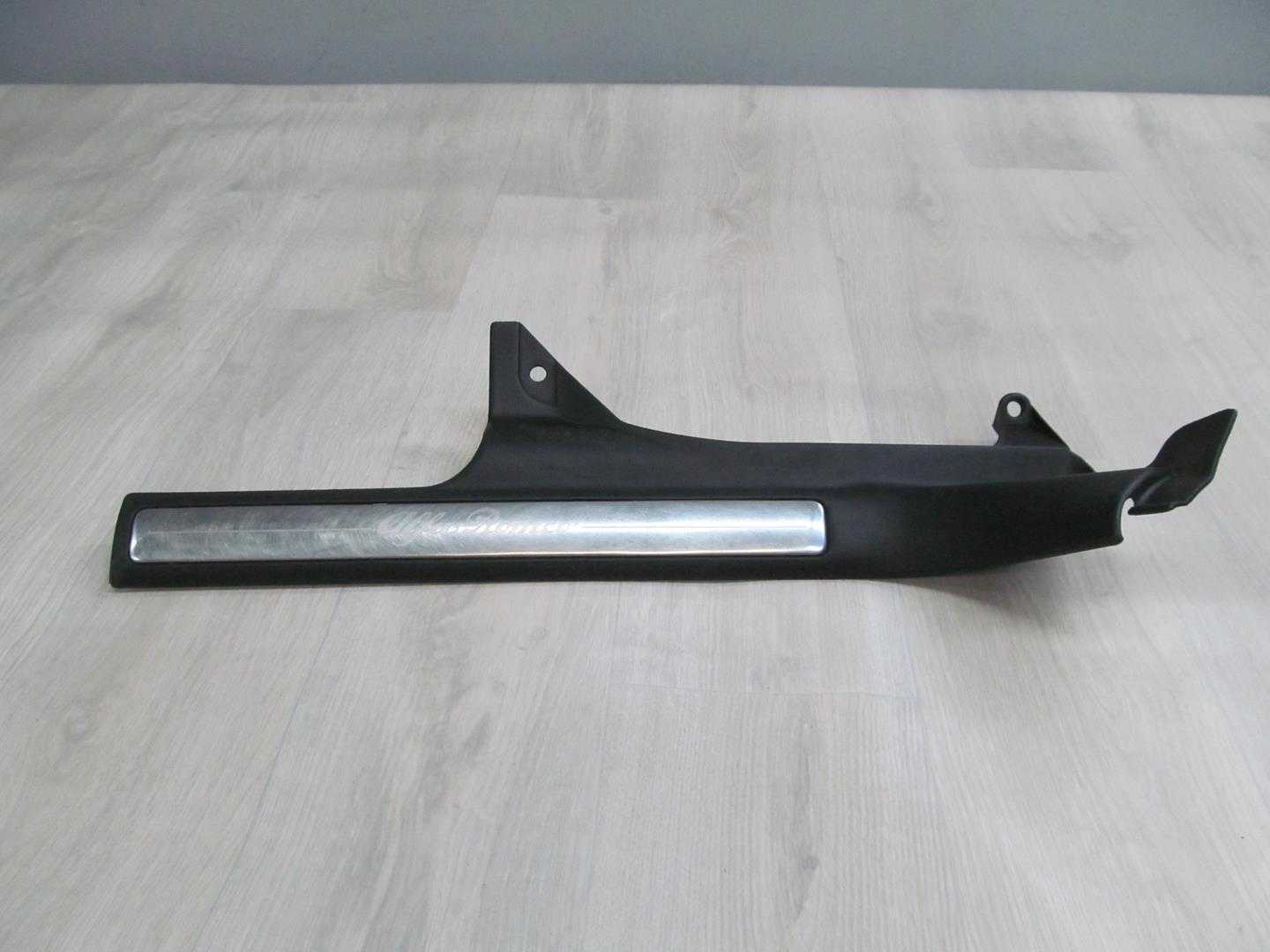 ALFA ROMEO 166 98-07 LISTWA OSLONA PROGU LEWY TYL 156018840