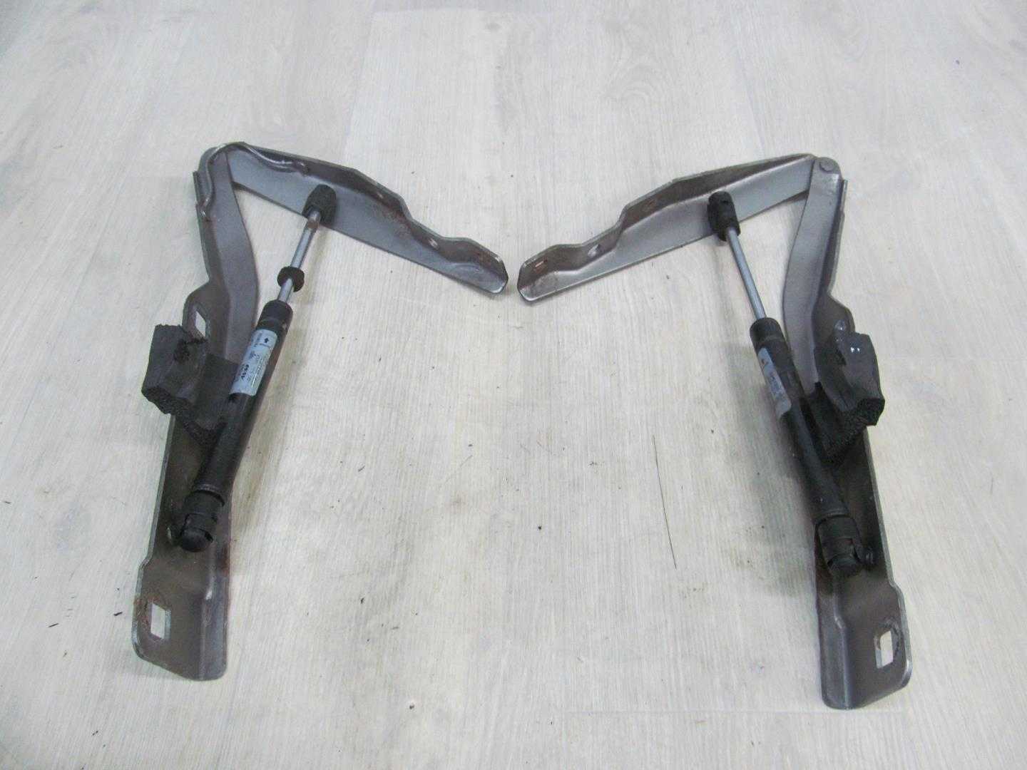 JEEP GRAND CHEROKEE II 99-04 TELESKOPY MASKI 55136764AA