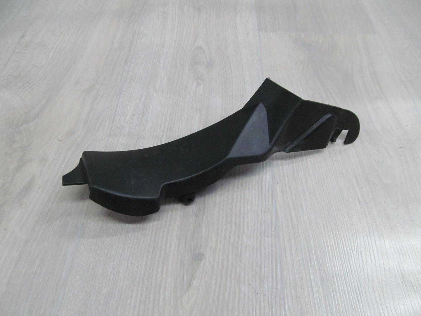 PEUGEOT 407 SW 04-11 OSLONA ZAWIASU MASKI 9649124580 PEUGEOT 407 SW 04-11 OSLONA ZAWIASU MASKI 9649124580