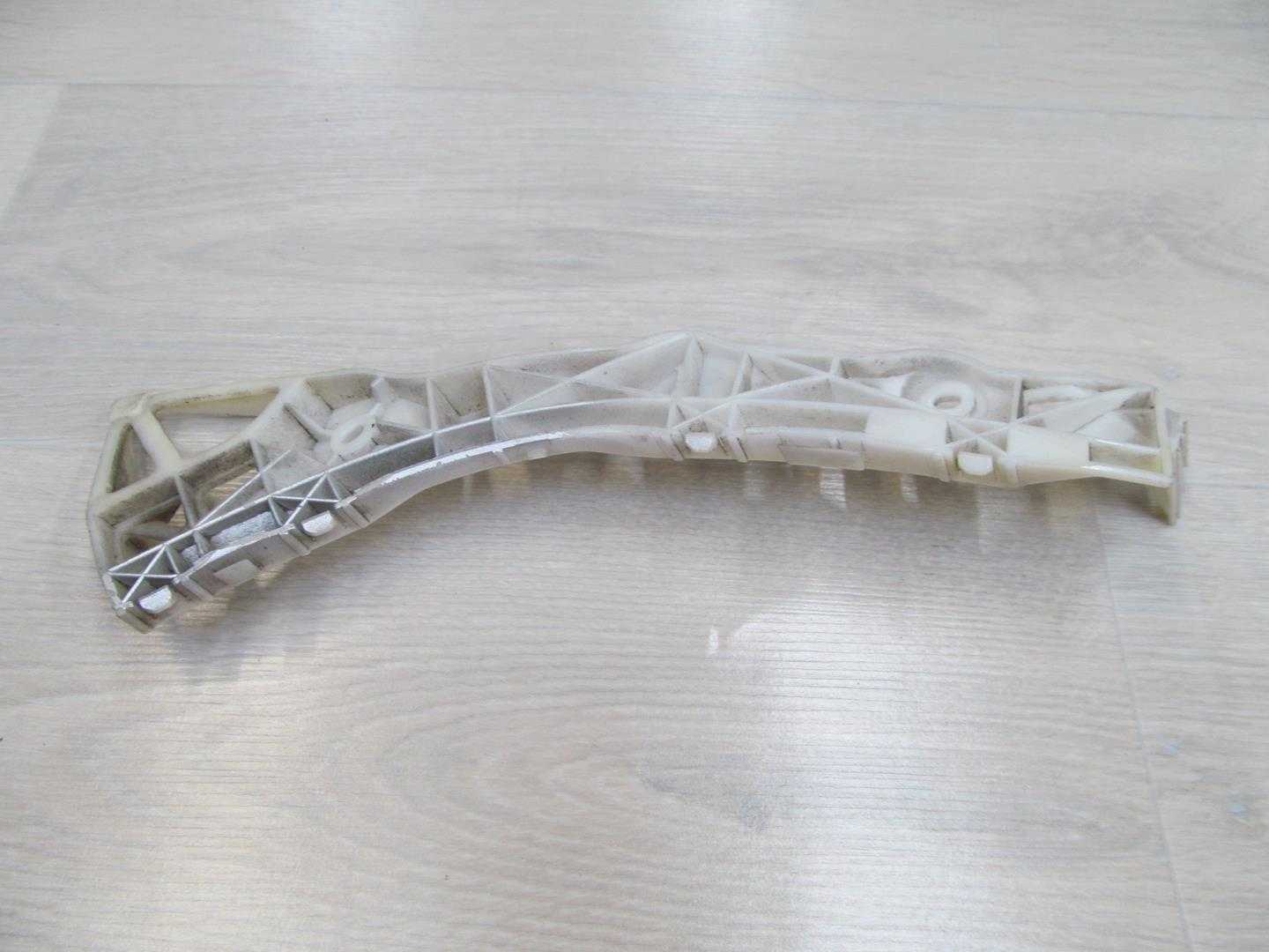 MAZDA 3 BK HB 03-09 SLIZG ZDERZAKA PRAWY TYL BP4K502H