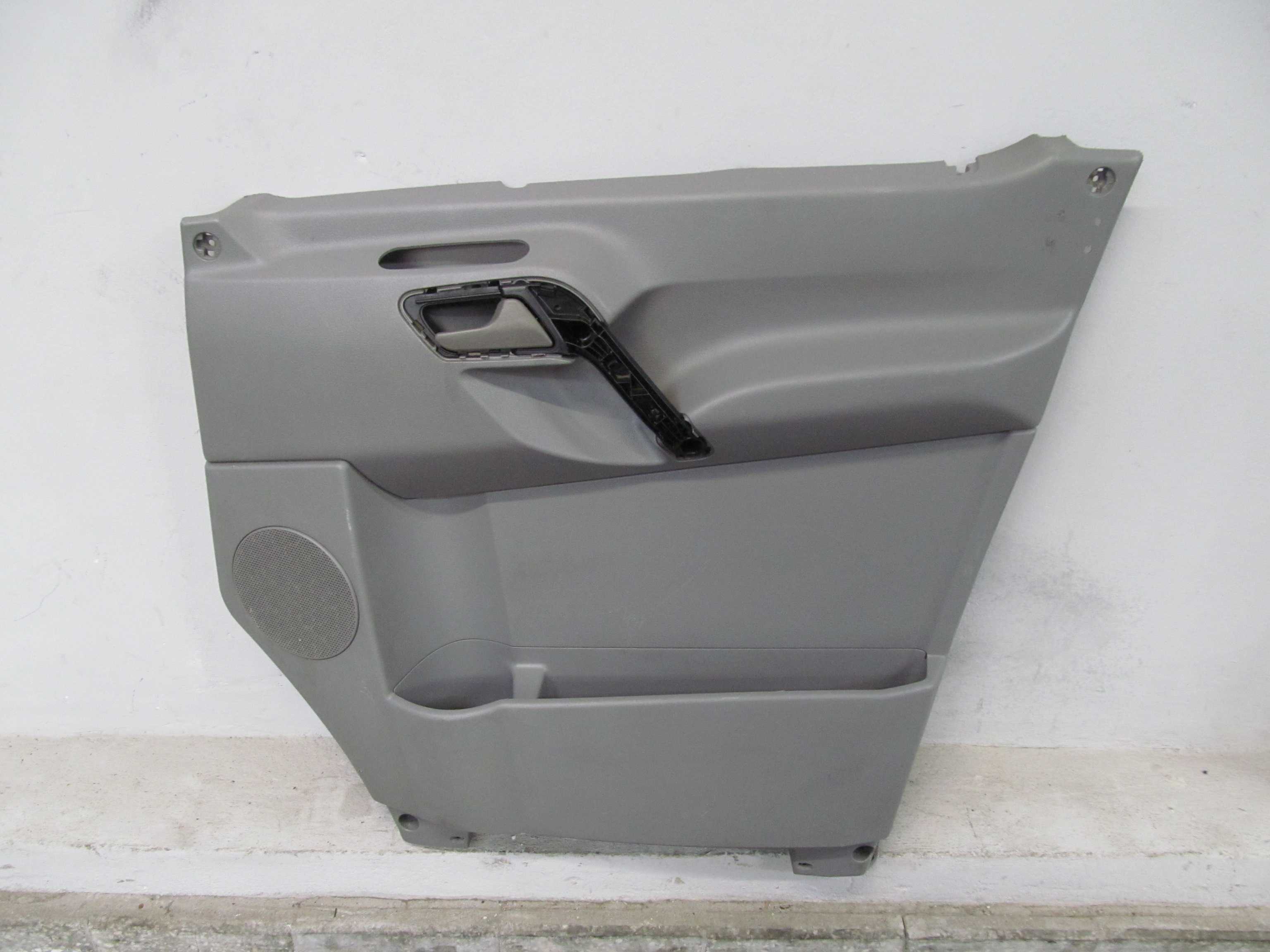 MERCEDES SPRINTER 906 TAPICERKA BOCZEK DRZWI 06-13 A9067270171