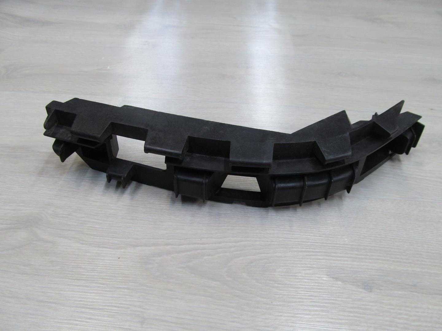BMW E60 E65 01-08 SLIZG ZDERZAKA LEWY TYL 7012289