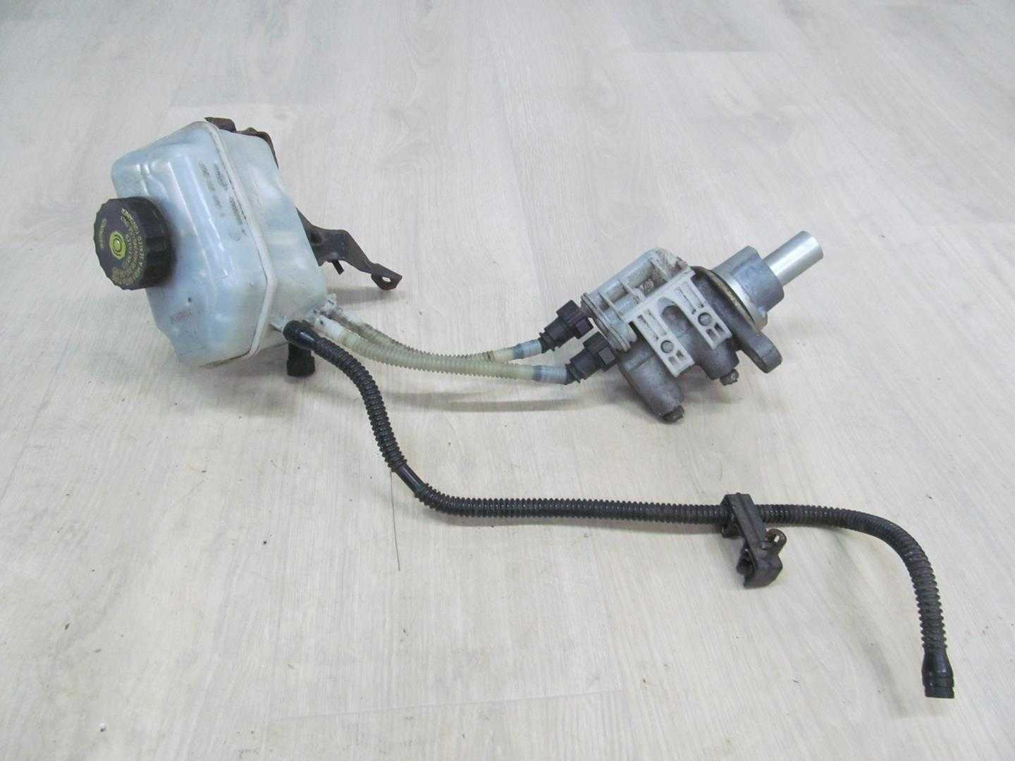 OPEL CORSA D 1.3CDTI 06-14 POMPA HAMULCOWA