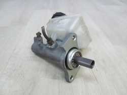 VOLVO S60 2.4B 00-09 POMPA HAMULCOWA
