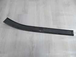 OPEL CORSA C LISTWA ZDERZKA PRZOD PRZWA 9116138 RH