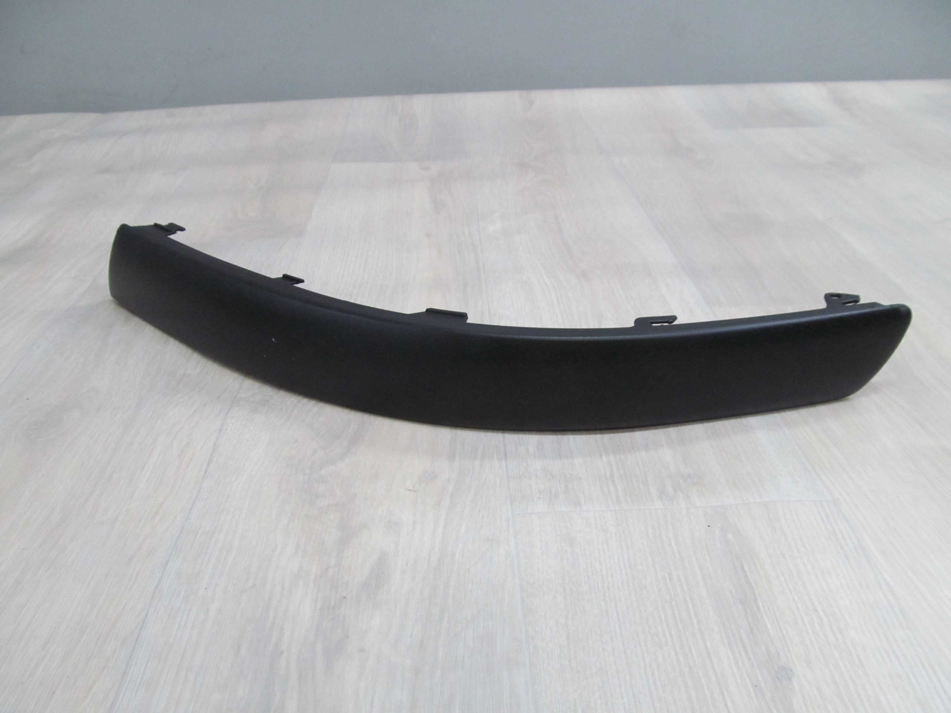 VW PASSAT B5 99- LISTWA ZDERZKA PRZOD LEWA 3B0807717D