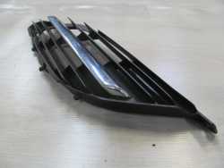NISSAN ALMERA TINO 00-06 GRILL ATRAPA LEWA