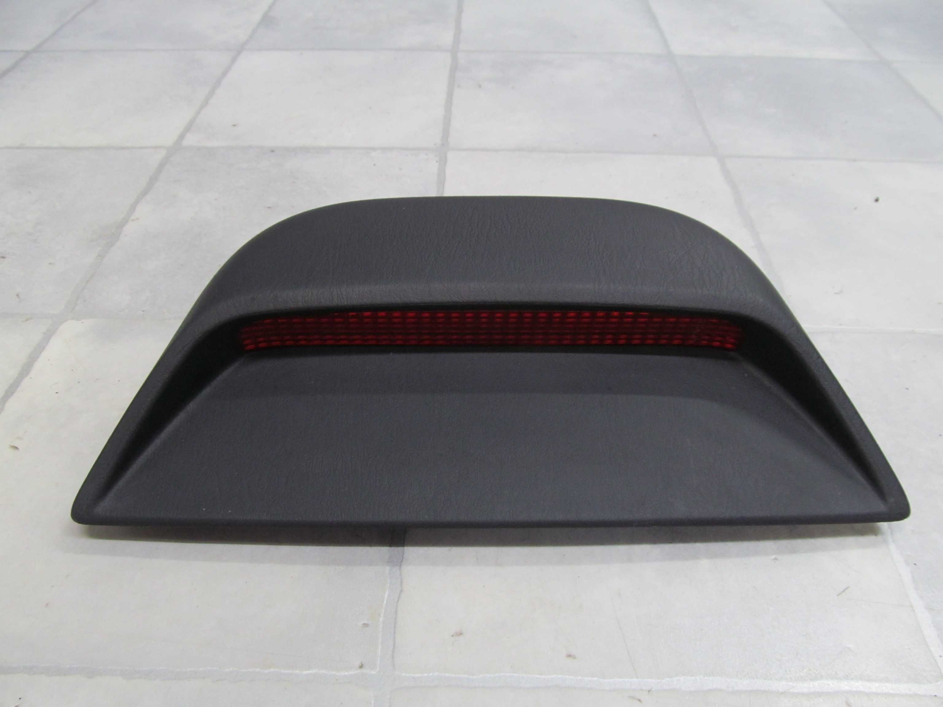 TOYOTA CAMRY VI LAMPA STOP TYLNE SWIATLO 01-06