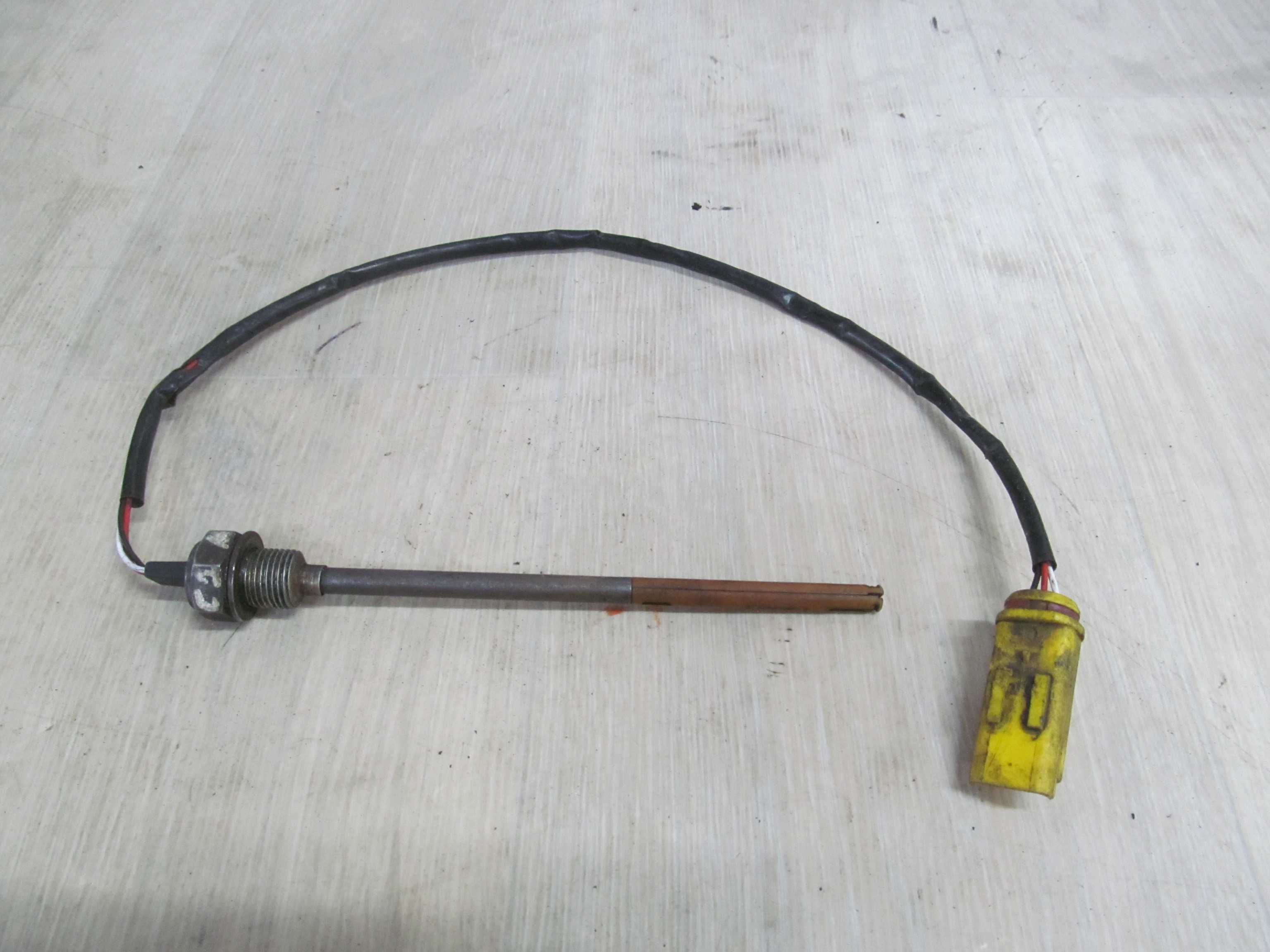 PEUGEOT 1.6B 16V CZUJNIK POZIOMU OLEJU 96440931
