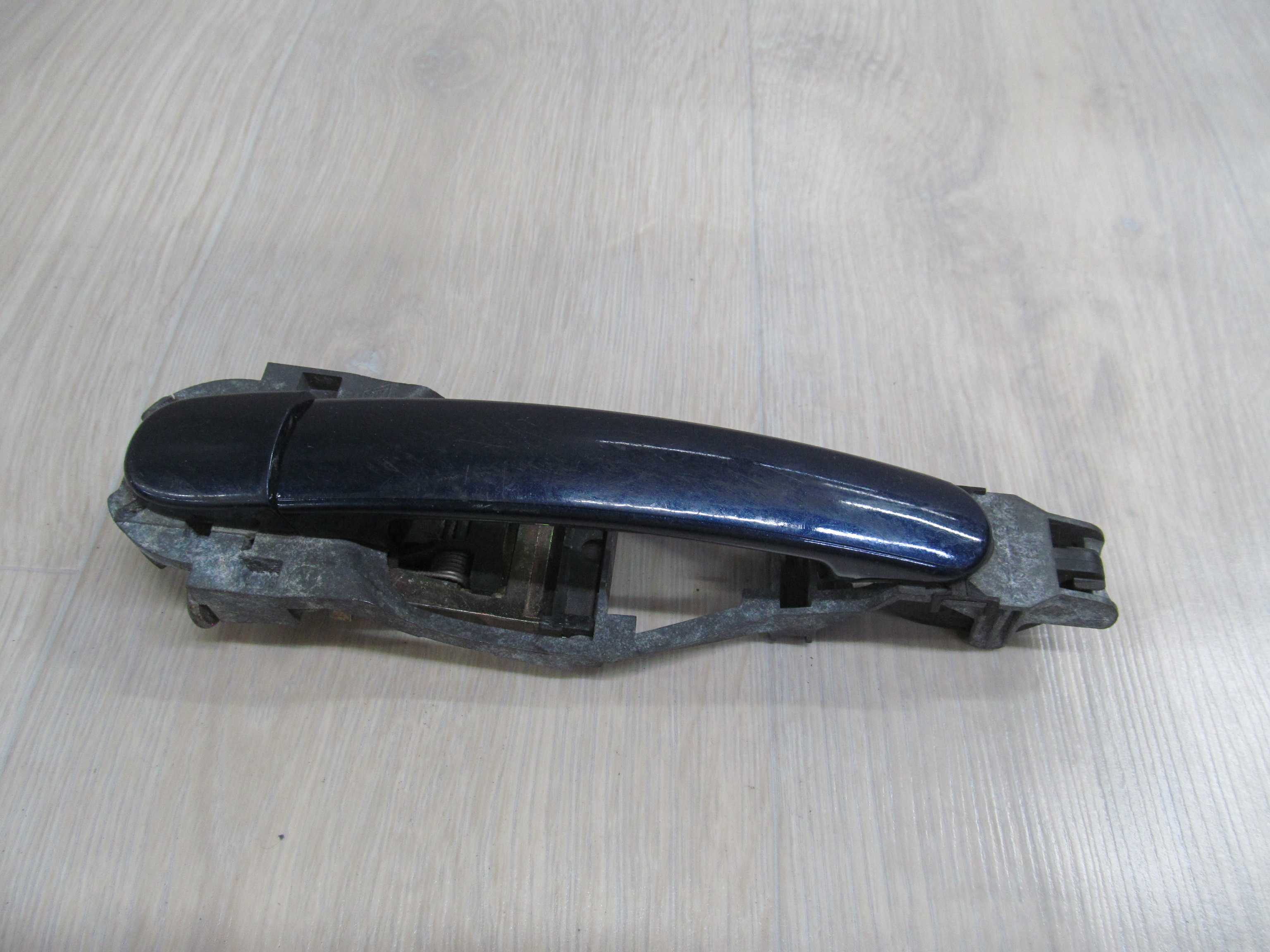VW BORA GOLF IV 97- KLAMKA DRZWI LP 3B0137885