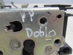 FIAT DOBLO I 00- ZAMEK DRZWI PRAWY PRZOD