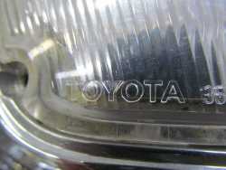 TOYOTA SURF HILUX KIERUNKOWSKAZ MIGACZ LAMPA PRAWY 96/01