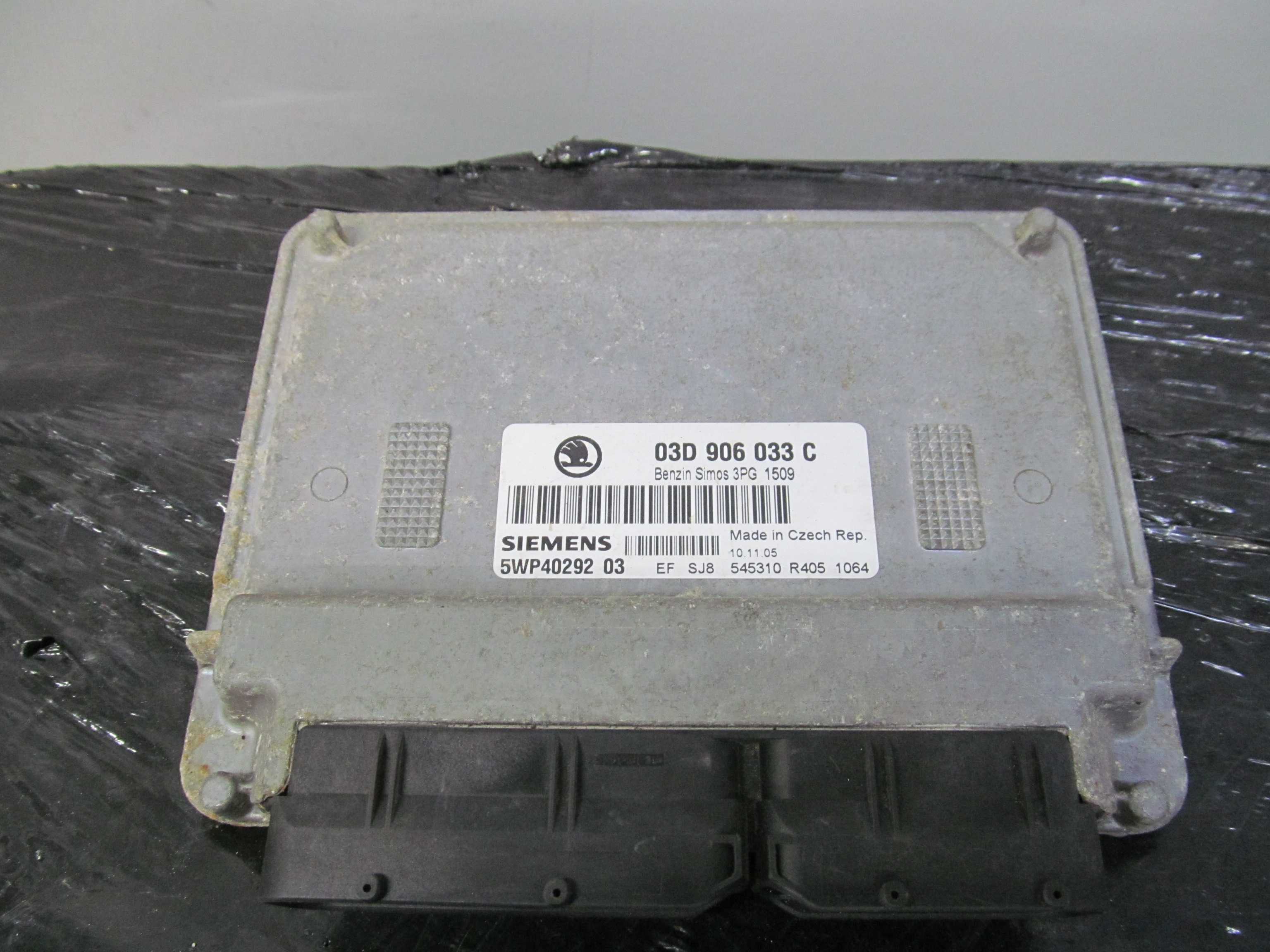 SKODA FABIA I 1.2 8V KOMPUTER STEROWNIK 03D906033C